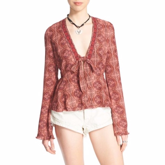 Free People Tops - Free People Long Sleeve Blouse Size Small